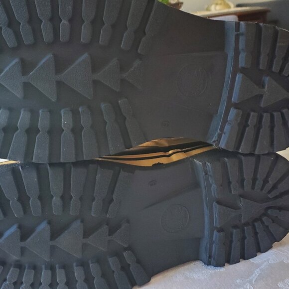 Sorrel Caribou Snow Boots